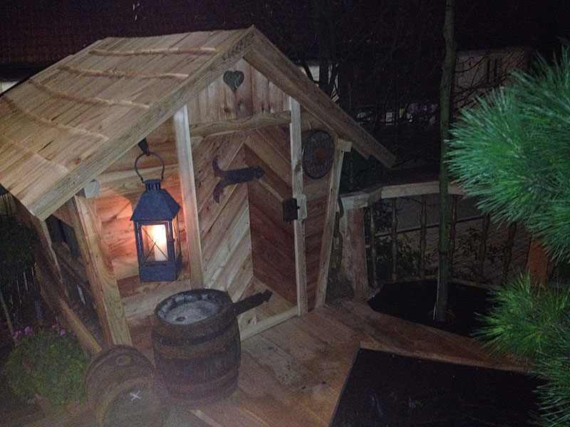 Gartenspielhütte aus Holz
